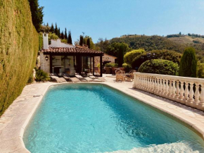 Villa with spectacular views - Pool house with outdoor kitchen and pizza oven